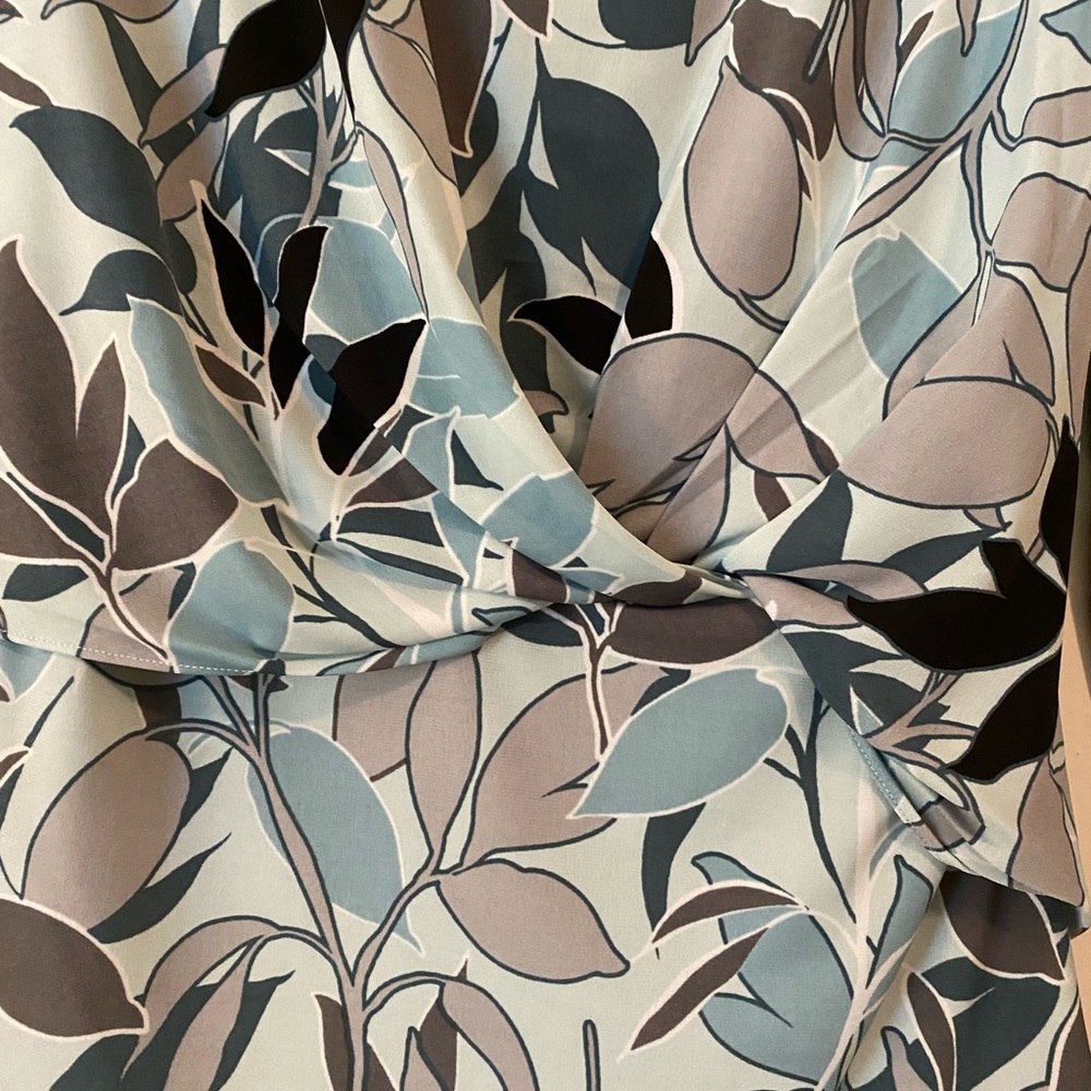 Ann Taylor Factory 95% Rayon 5% Spandex - Picture 1 of 4